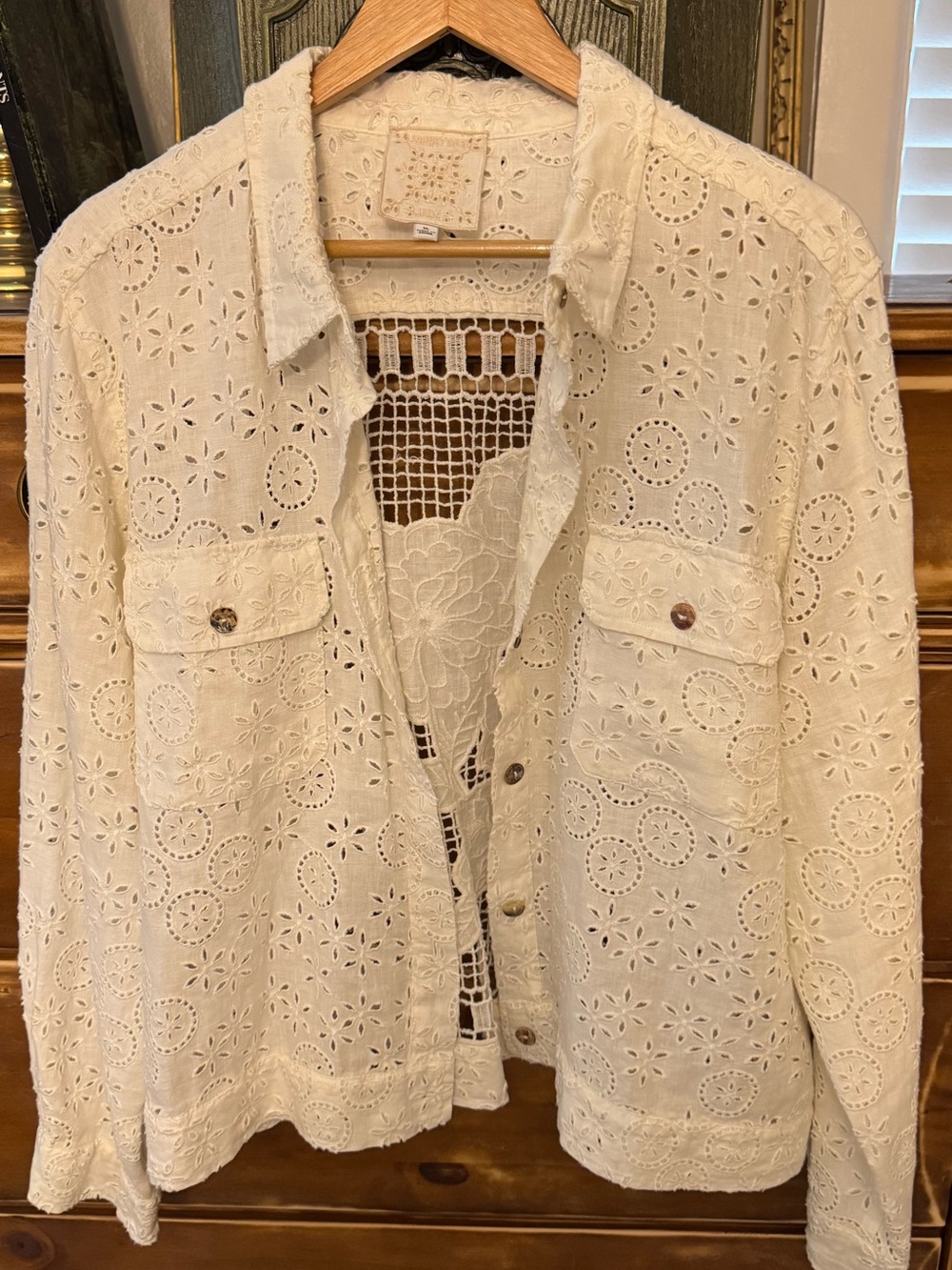 Johnny Was White Eyelet Crochet Back Jacket Shirt XL Boho Luxe